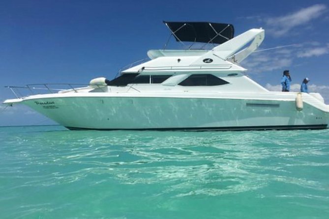 Cancun yachts rental YACHT 46 FT, 15 PAX MAX 25P12 - What the on-board setup actually feels like