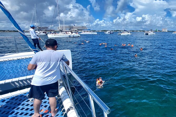 Catamaran Adventure Isla Mujeres with Snorkeling and Beach Club - Group size and what that means for your day