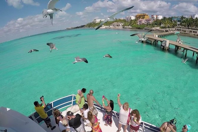Catamaran Adventure Tour Isla Mujeres Unlimited from Cancun with Transportation - Photo sessions and personal privacy: ask before you opt in