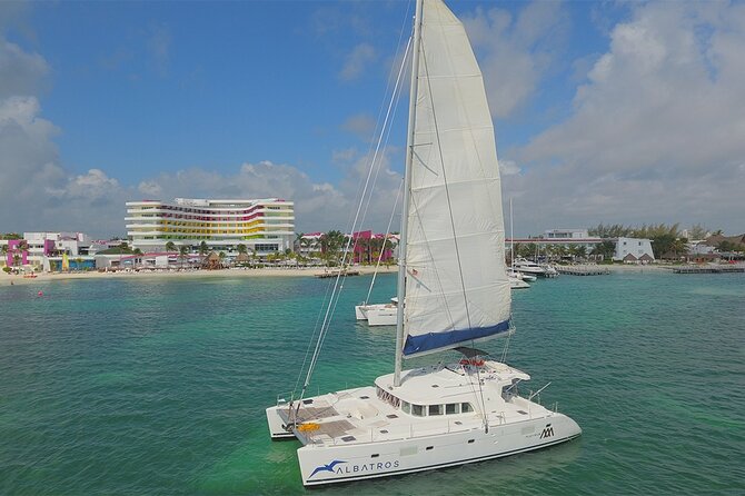 Catamaran Albatros Platinum & Beach club & Open bar & Isla Mujeres - Catamaran to Isla Mujeres for $110: where the value really is