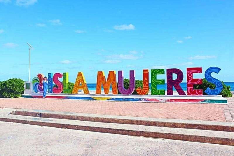 Catamaran party Isla Mujeres with drinks & lunch - Key Points to Know Before You Go