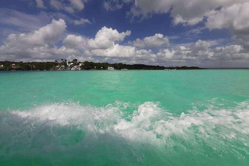 Catamaran party Isla Mujeres with drinks & lunch - The Return Sail and Catamaran Party: The Fun Finish
