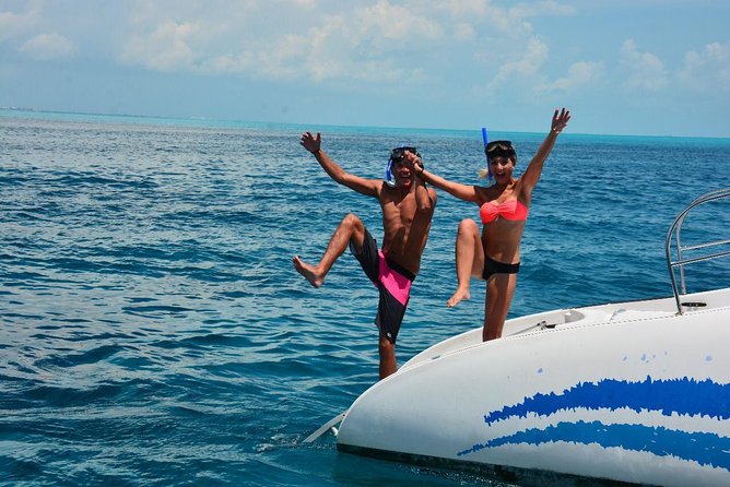 Catamaran Sail to Isla Mujeres with all inclusive from Cancun or Riviera Maya - The first stop at Marina Albatros: reef snorkeling without chaos