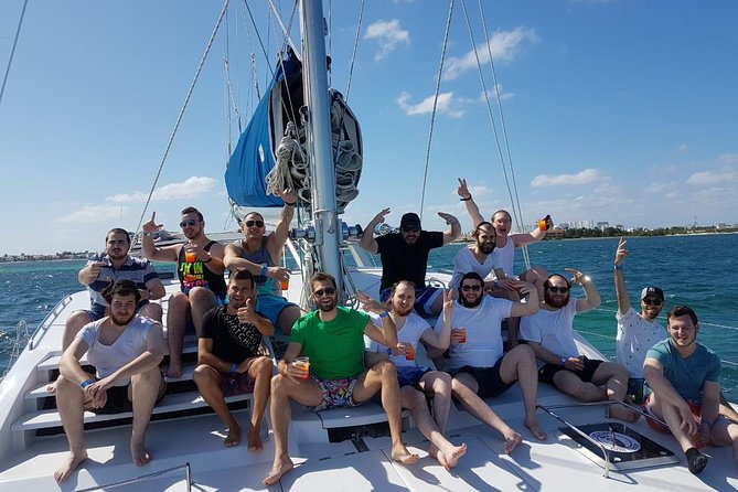 Catamaran Sailing Experience & Snorkeling Tour to Isla Mujeres - Who Should Book This Tour (and Who Should Rethink It)