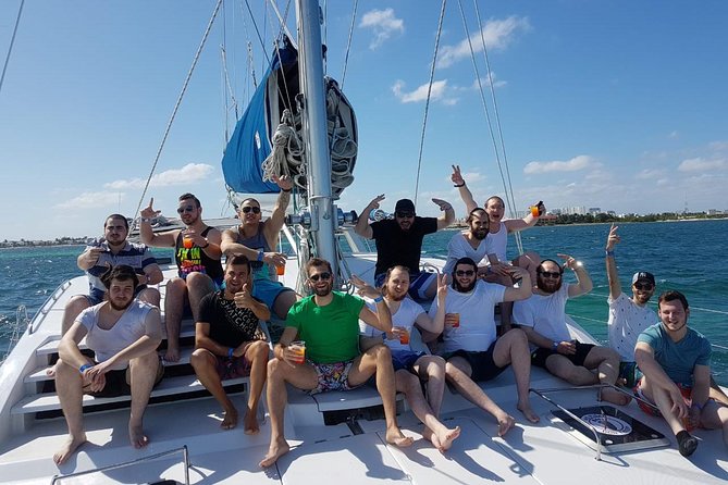 Catamaran Sailing & Snorkeling Experience Isla Mujeres from Playa Del Carmen - Downtown Isla Mujeres and Calle Hidalgo: shopping and a flexible bite