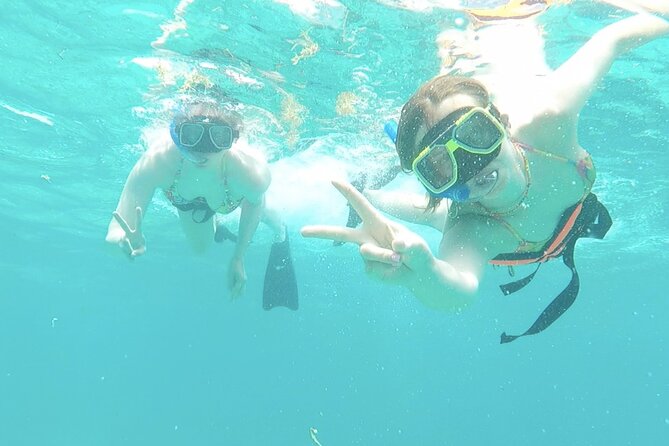 Catamaran Snorkeling with Openbar & Lunch Cancun to Isla Mujeres - Sailing to Isla Mujeres With Music, Open Bar, and Tequila Time
