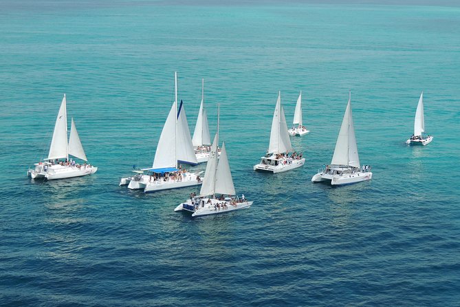 Catamaran to Isla Mujeres - Snorkeling in the Caribbean: Gear Included, Skills Optional