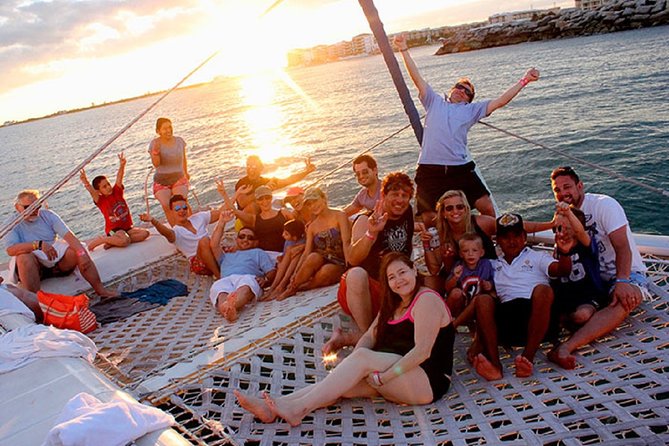 Catamaran to Isla Mujeres: Snorkel MUSA, Playa Norte & Buffet - Stop 1: Snorkeling MUSA Underwater Art Museum