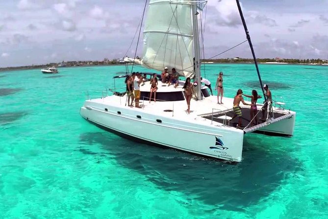 Catamaran Tour to Isla Mujeres from Cancun or Riviera Maya - Meeting at Marina Cun Maran: the logistics that can make or break your mood