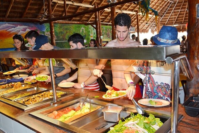 Catamaran Tour to Isla Mujeres from Cancún with Bar and Lunch - Who This Tour Suits Best