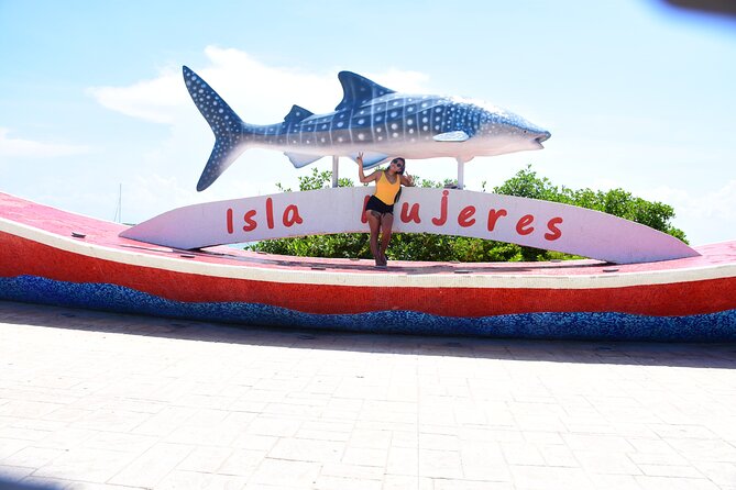 Catamaran Unlimited Adventure to Isla Mujeres" From Cancun - Isla Mujeres Route: Puerto Refugio, Punta Sur, and a Real Midday Base