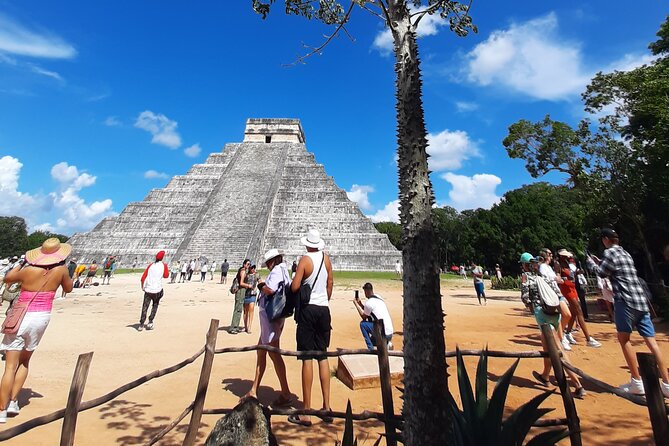 Chichen Itza all day Experience - Chichén Itzá: ruins, the Mayan village moment, and how guides shape your day