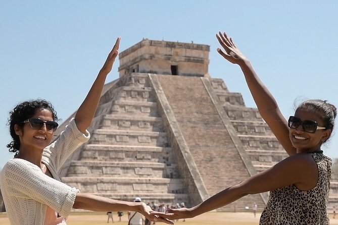 Chichen Itza, Beautiful Cenote and Valladolid All Inclusive Tour - Chichén Itzá with a guide: what to focus on (and what to accept as crowded)
