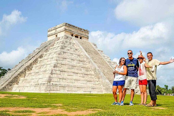 Chichén Itzá, Cenote Suytún & Cenote Ik-kil Expedition - Group-Tour Comfort: Timing, Waiting, and Bus Tips
