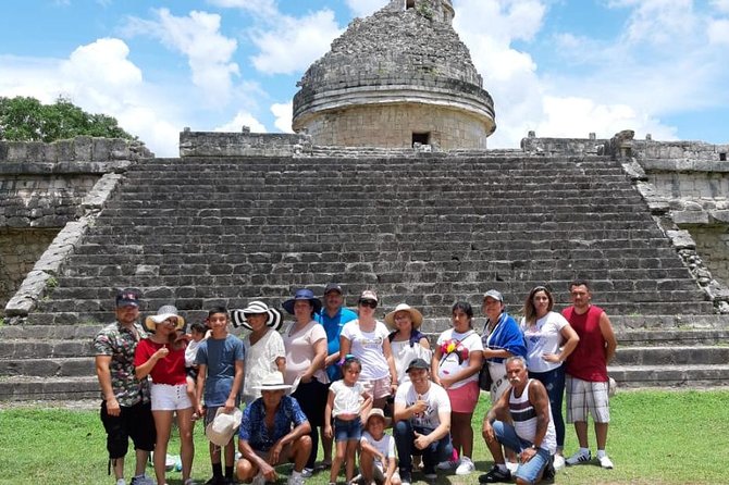 Chichen Itza Classic + Cenote + Valladolid from Playa del Carmen - Valladolid in 15 Minutes: Photos, Snacks, and a Quick Flavor
