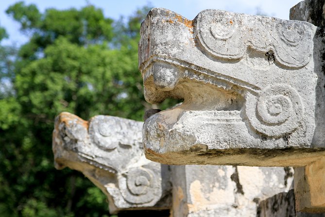 Chichen Itza Deluxe Guided tour with lunch - Valladolid: lunch at La Casona and a little time to wander