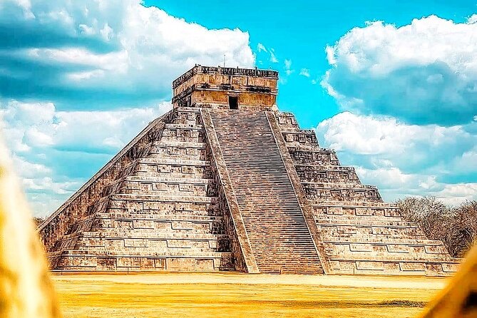 Chichén Itzá Deluxe Tour - Valladolid: a quick photo break with free admission
