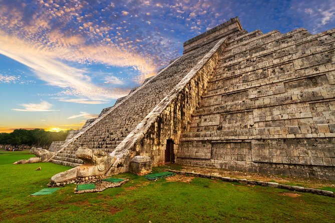 Chichen Itza Express Tour from Cancun - Mobile ticket and the small-group advantage
