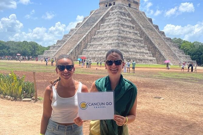Chichen Itza Guided Group Walking Tour - Last minute booking - Guides and their teaching tricks: what you’re buying