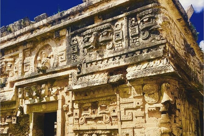 CHICHEN-ITZA MARAVILLA - Cenotes & Valladolid Private Tour - Valladolid on foot: streets, cathedral views, and a Marquesita treat