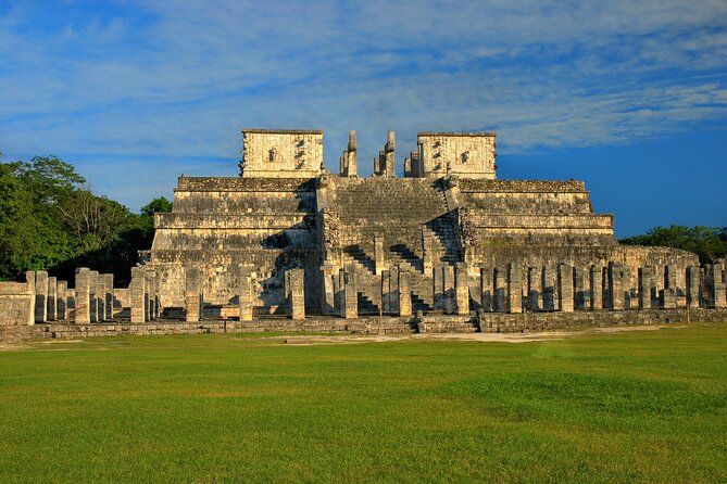 Chichen Itza: Self-Guided Tour with Audio Narration & Map - Handicraft Market and the official guide stop: warming up before the big ruins
