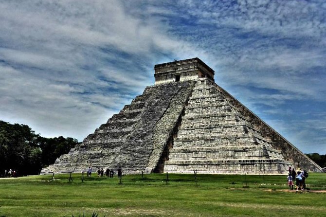 Chichen Itza Tour From Cancun and Riviera Maya - Pickup Reality: What Door-to-Door Really Means