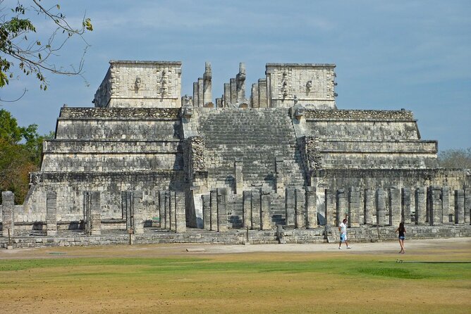 Chichen Itza tour from Cancun small group in van - Chichen Itza: 90 minutes with a certified guide