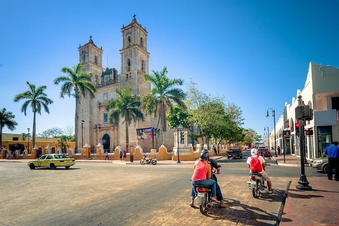 Chichen Itza Tour: Valladolid & Cenote Adventure with Buffet - Buffet lunch: a real break before Valladolid