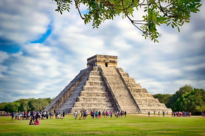 Chichen Itza, Transportation, lunch, cenote and Valladolid. - Key things that shape this experience