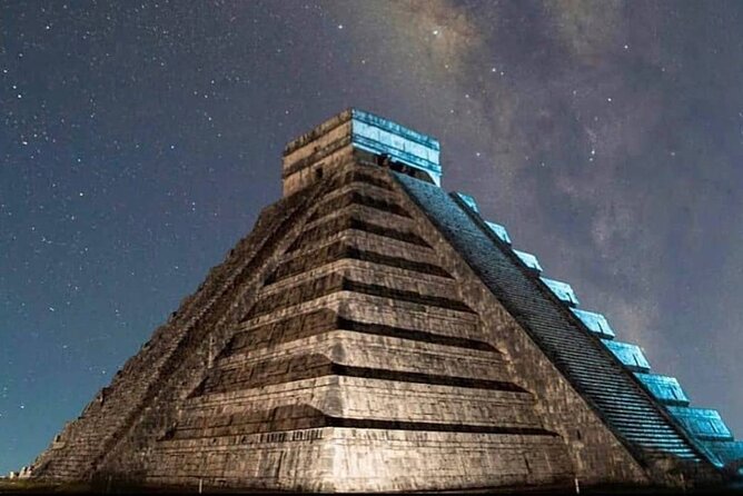 Chichen Itza VIP Mayan Wonder (Full Day Experience) - Valladolid stroll: short time, but real streets and photos