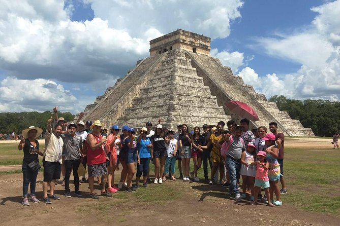 Chichen Itza with Cenote and Valladolid - A long day with two big anchors: Chichén Itzá and the cenote