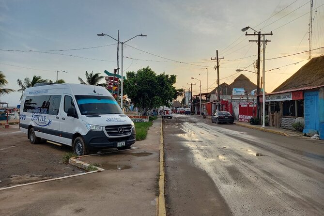 Chiquila Cancun Airport Shuttle - Return ride: Cancun to Chiquilá works the same way