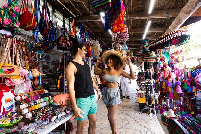 City and Taco Tour Puerto Morelos - A pro tequila tasting to cool down (and learn what you’re drinking)