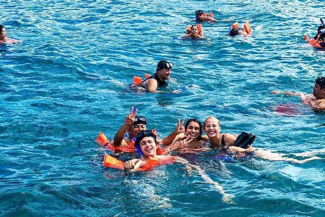 Complete Isla Mujeres excursion from Cancun with all inclusive - Snorkeling stop on the reef: plan for “short and weather-dependent”