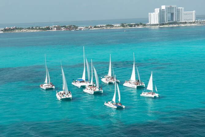 Complete Isla Mujeres excursion from Cancun with all inclusive - Catamaran choice: luxury 35-seat vs classic up to 75
