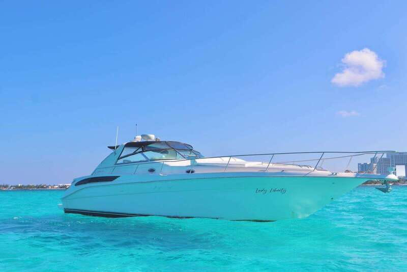 Cruising paradise in a luxury yacht in Cancun - Cancun’s bay and lagoon from the yacht: why the views feel different