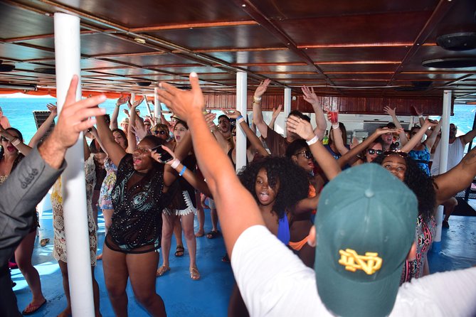 Dancer Cruise Isla Mujeres Snorkel Food and Drinks Included - Getting on board: the 10:00 am departure and pier timing