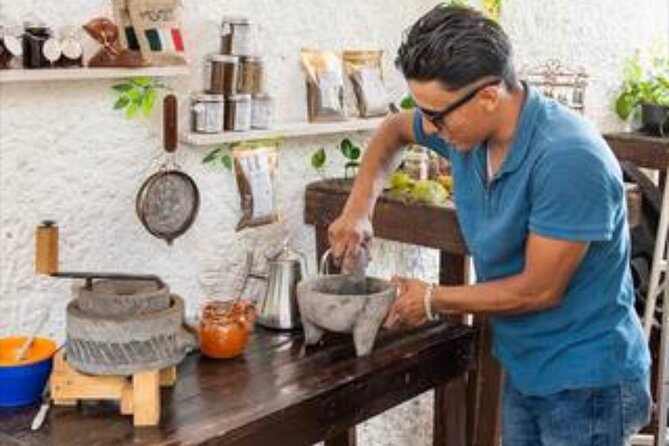 Del Grano al Cafe Learn how to roast grind and prepare coffe - Price and value: $25 total can be a great deal if you want hands-on