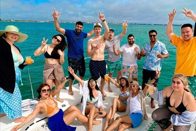 Deluxe Catamaran to Isla Mujeres, with Drinks, Snorkel & Buffet - Spreading out the day: the itinerary rhythm that keeps you comfortable