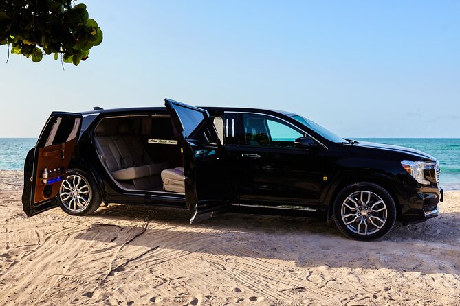 Deluxe GMC Limousine from CUN Airport to Playa Mujeres - Should You Book STP Caribe’s Deluxe GMC Limousine?