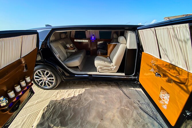 Deluxe Limousine GMC from Cancun Airport - Communication at the airport: clear instructions beat guesswork