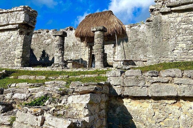 Discover 4 Destinations in 1 Day: Tulum and Cobá Tour - Lunch buffet: good local food, with real vegetarian options