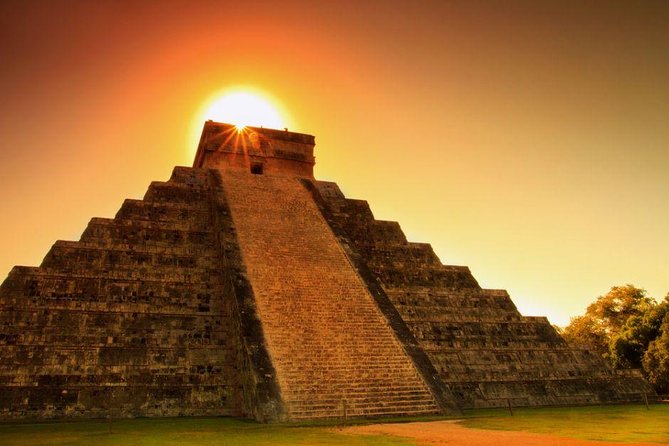 Discover Chichen Itza from Cancun or Maya Riviera - Chichén Itzá guided visit: Kukulcán, temples, and how to protect your photo time