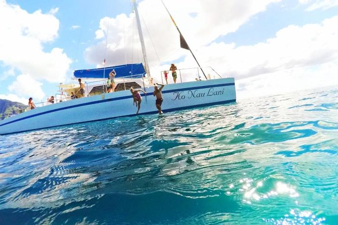 Discover Isla Mujeres tour with snorkel, buffet and open bar - Isla Mujeres by Catamaran: What the Morning Feels Like