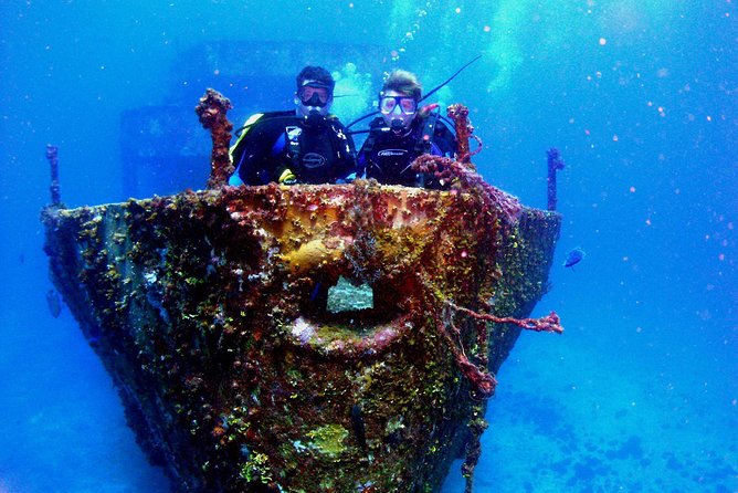 Diving in Cancun for Certified Divers | 2 Dives | All Inclusive - Weather, Winds, and Seasickness: Protect Your Day