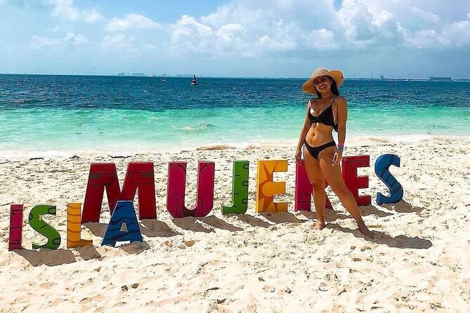 Exciting Catamaran Tour to Isla Mujeres, from Cancún! - Beach Club Lunch: Buffet Fuel and a Cold-Spot Break