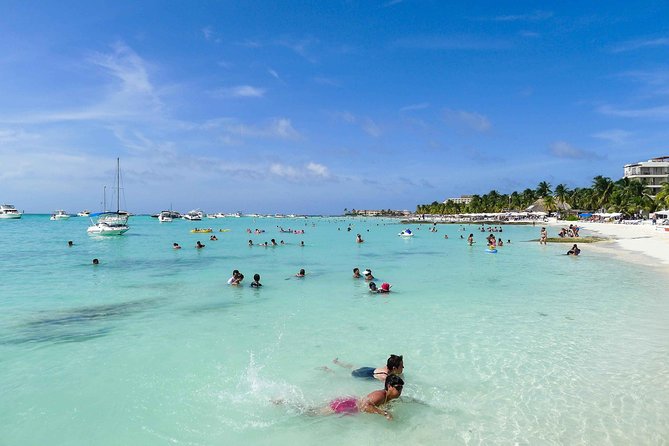 Explore El Cielo in Cozumel. Snorkel in 3 different reefs & visit Cielito Beach. - Boat day comfort: equipment, drinks, and group size