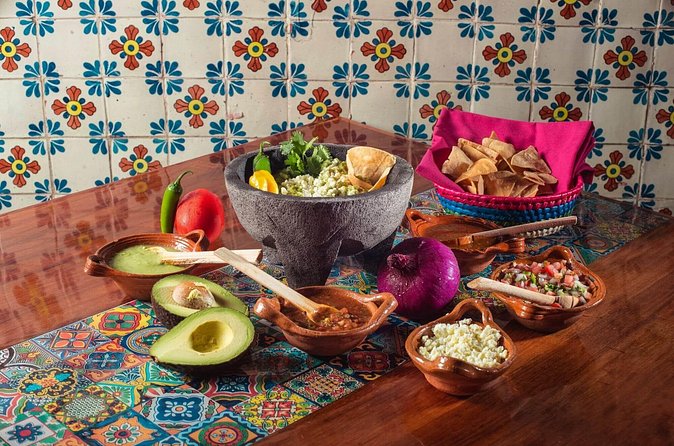 Flavors of Mexico: Cancun Cooking Class & Market Visit - Group size and comfort details you’ll feel during the class