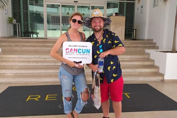 From Cancun Airport To Akumal (Round Trip) - The point of this transfer: stress-free arrival and less hassle later