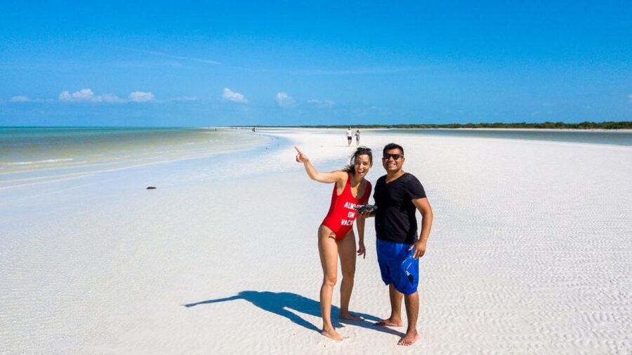 From Cancun or Puerto Morelos: Holbox Boat Tour with Lunch - Passion Island (30 Minutes): A Quick Taste Before the Water